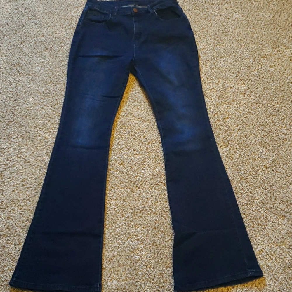 Flamingo Jeans Flare Button front. Size M